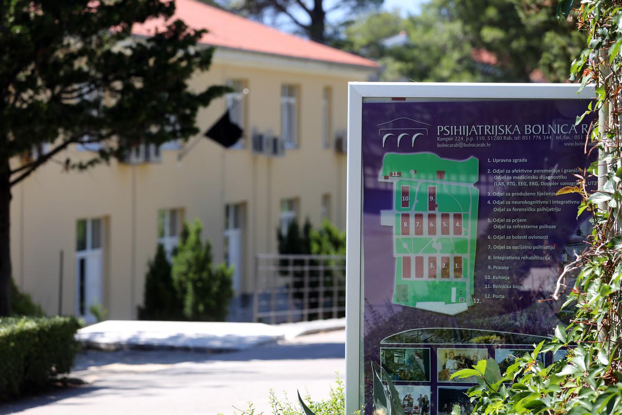 Rab: Ku?a u kojoj je Sr?an Smojver ubio Sinišu Raki?a  