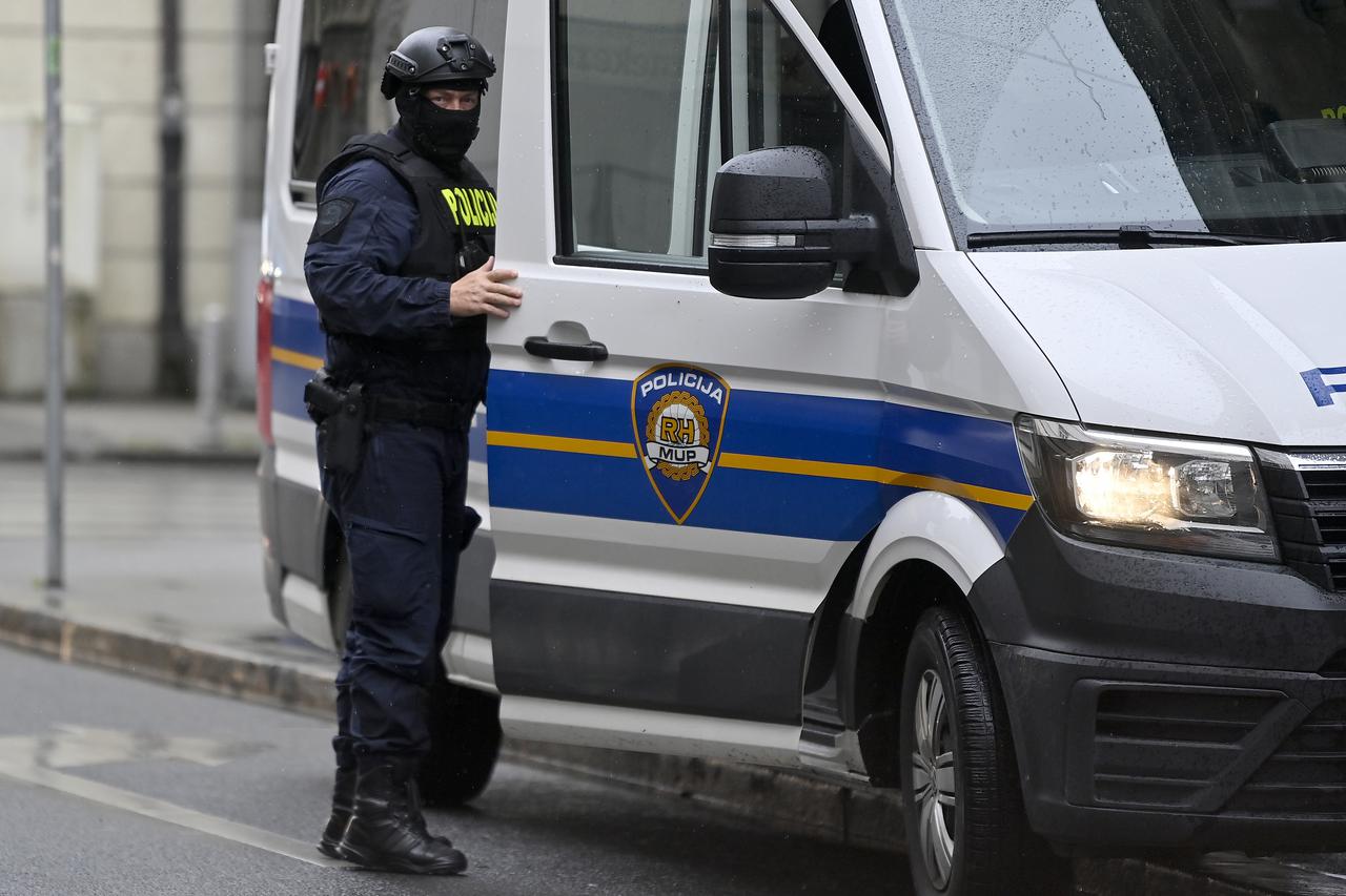 Zagreb: Policija ispred zgrade suda gdje je doveden Viktor Milaković