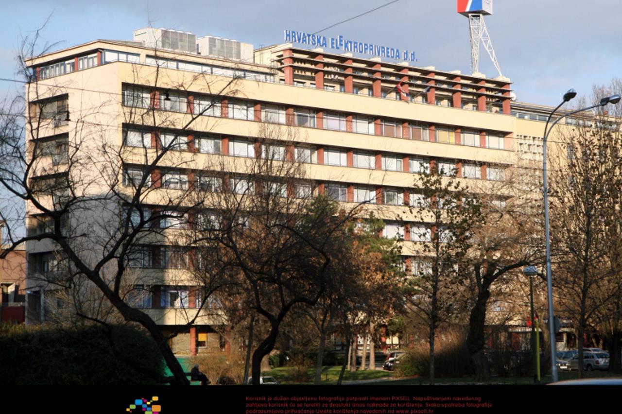 \'11.01.2007., Ulica Grada Vukovara 37, Zagreb - Zgrada HEP-a Toplinarstvo. Photo: Dalibor Urukalovic/Poslovni dnevnik/PIXSELL\'