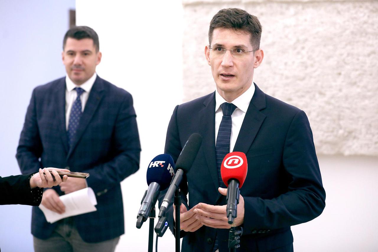 Zagreb: MOST o upravljačkim pravima u Ini i ekstraprofitu