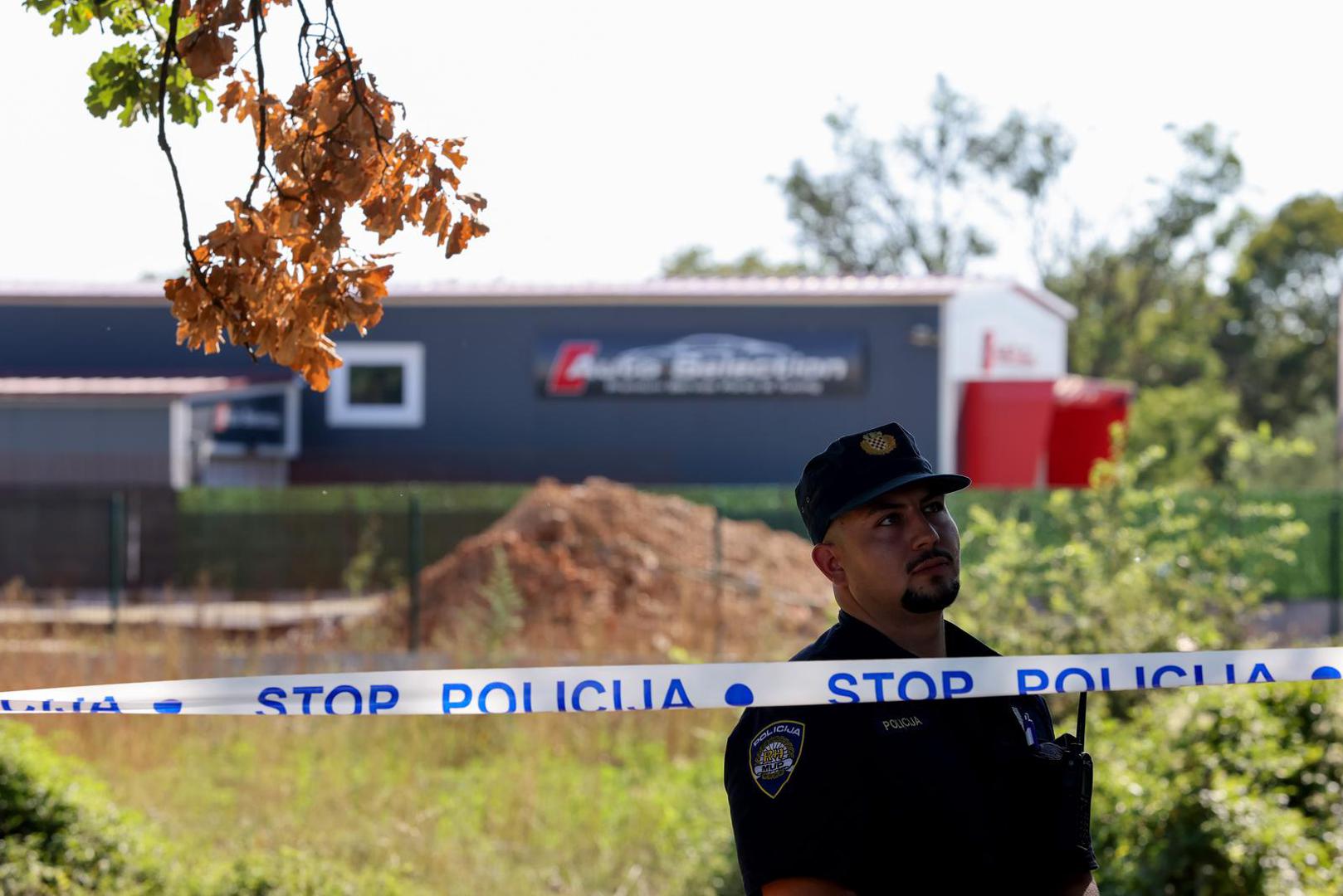 04.09.2025., Brisevo - Ocevid na mjestu na kojem je upucan vlasnik autosalona Photo: Sime Zelic/PIXSELL