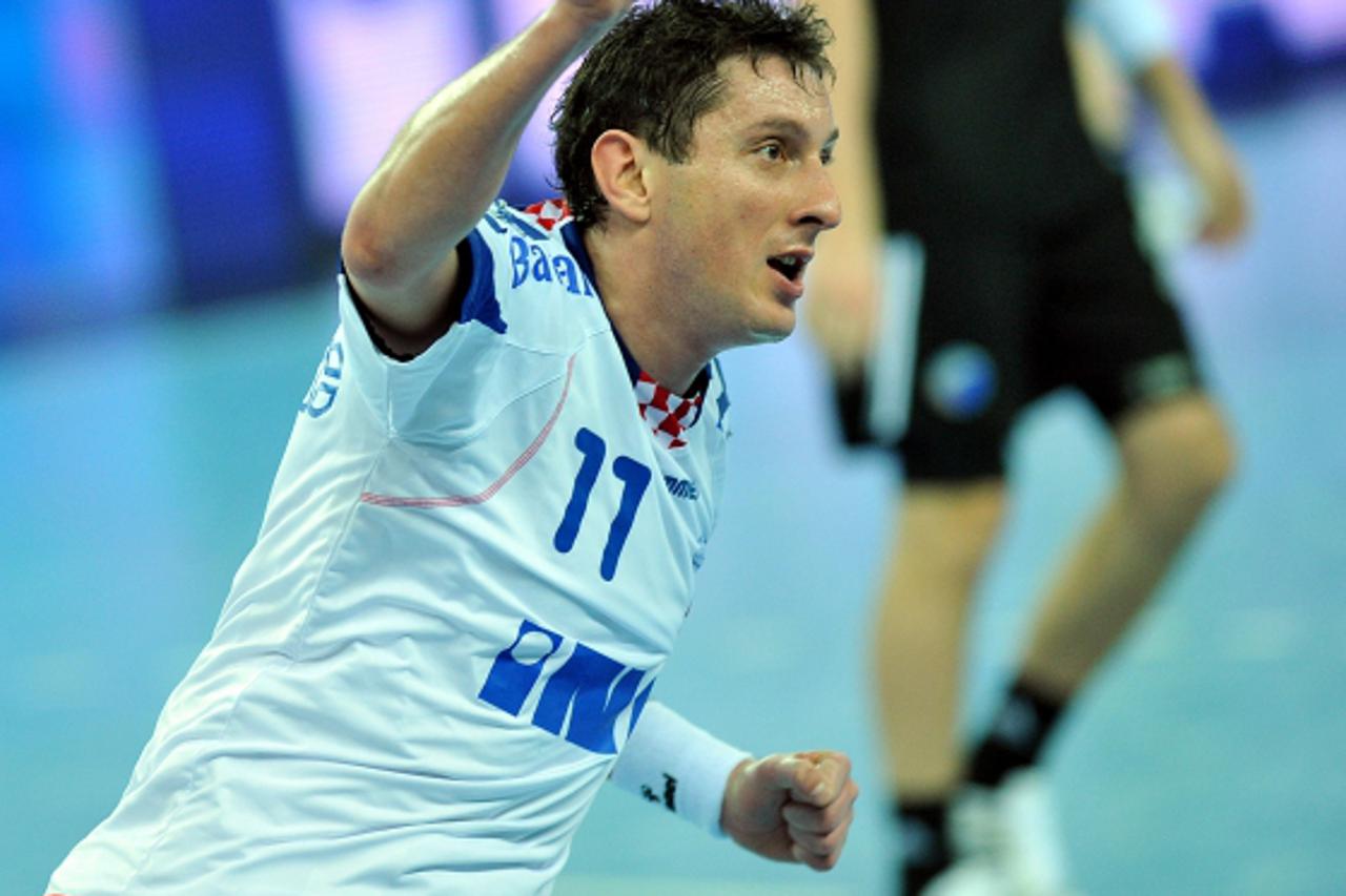 'sport...Zagreb...13.02.2010.  Arena Zagreb. Rukometna Liga prvaka, 7. kolo skupine C: Croatia osiguranje Zagreb - FCK Handbold A/S Kopenhagen. Mirza Dzomba.   Photo: Goran Stanzl/PIXSELL'