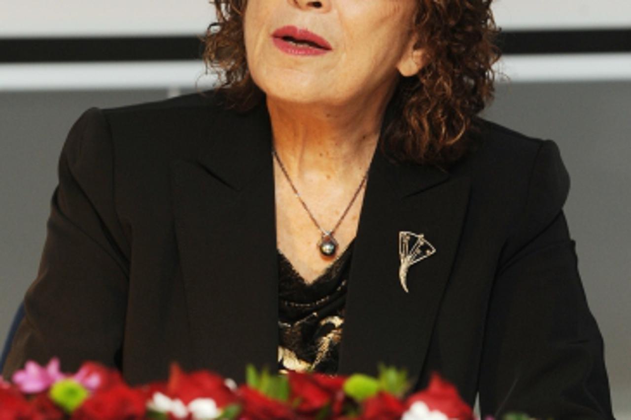 '24.10.2012., Zagreb - U Hrvatskom katolickom sveucilistu dr.sc. Esther Gitman, autorica knjige Kad hrabrost prevlada, odrzala je predavanje pod nazivom Spasavanje 169 zidovskih lijecnika i njihovih o