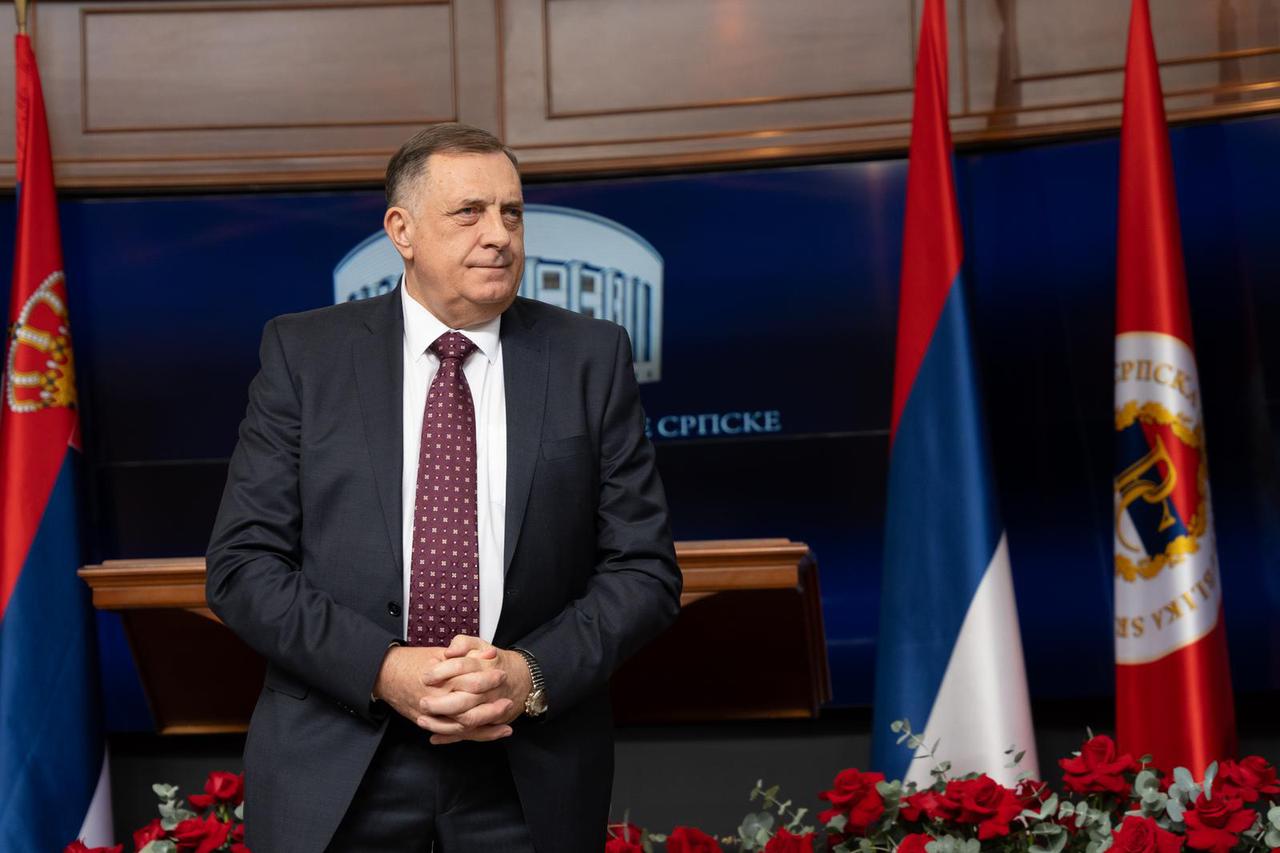 Banja Luka:  Milorad Dodik uručio odlikovanja Glavnoj upravi Ministarstva unutarnjih poslove Ruske Federacije za grad Moskvu i ruskim državljanima