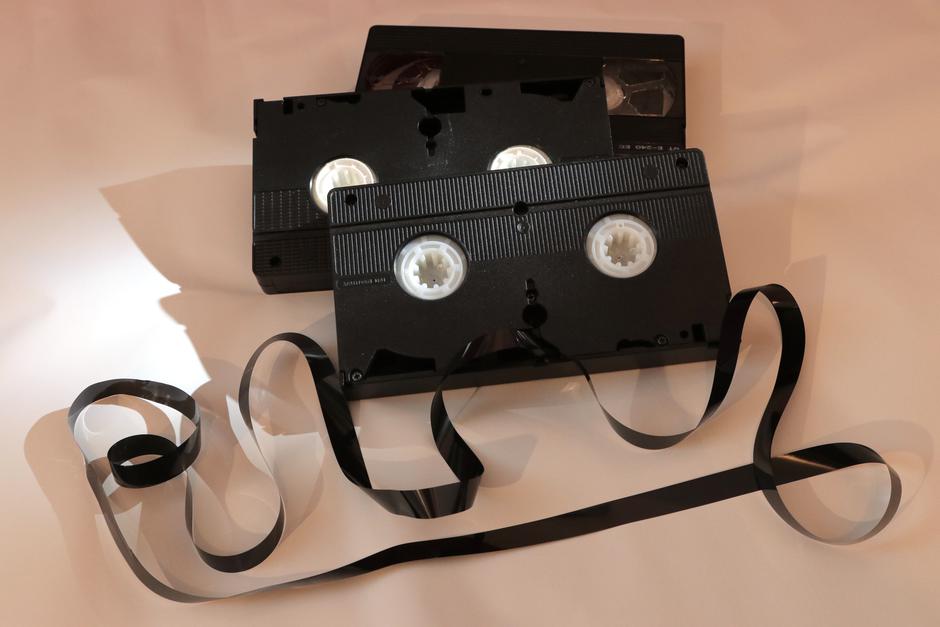 VHS video kazeta