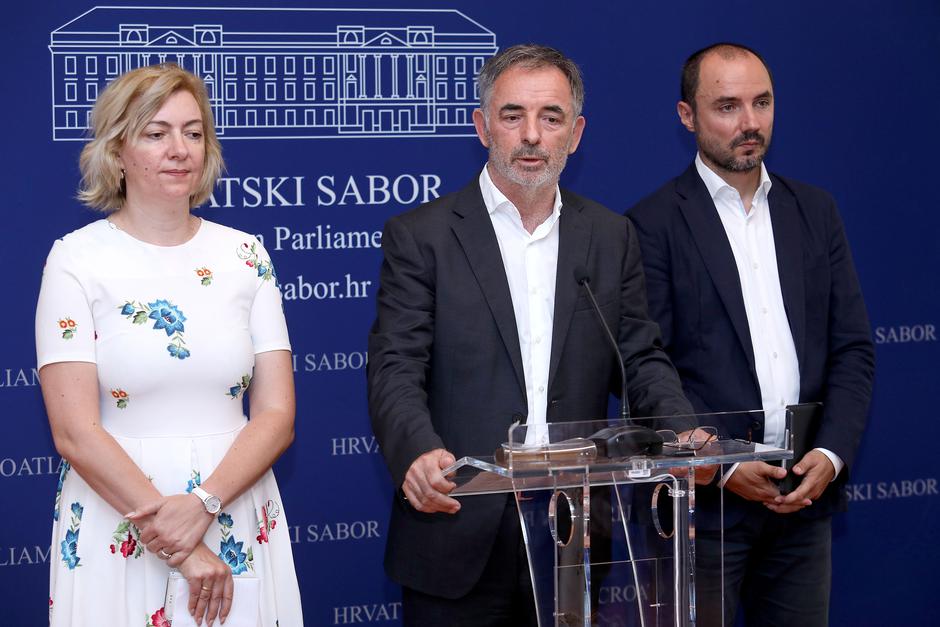 Milorad Pupovac