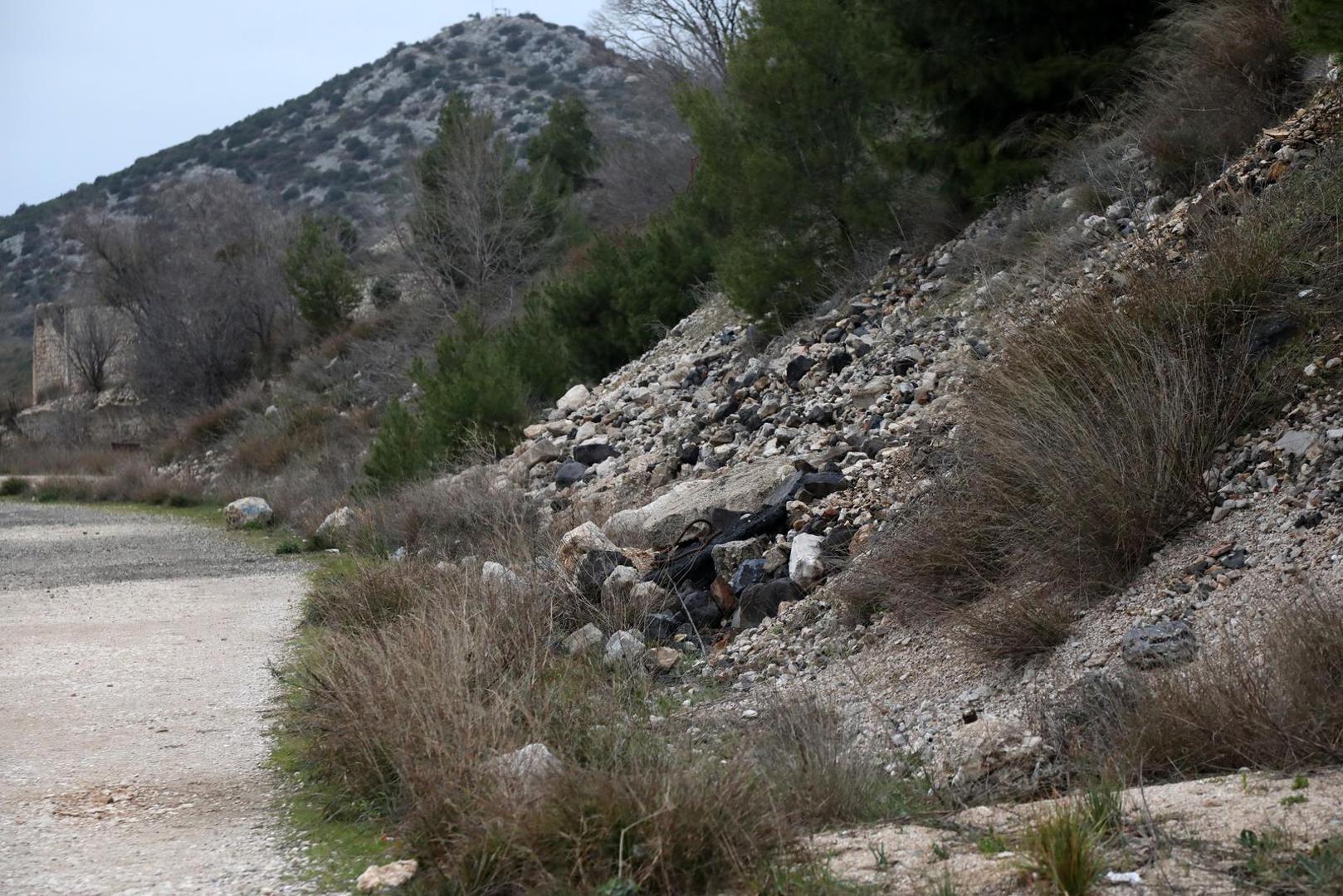 25.02.2023., Sibenik - Ostaci otpadne troske na terenu bivse tvornice elektroda i feroleguta TEF u Sibeniku.
  Photo: Dusko Jaramaz/PIXSELL