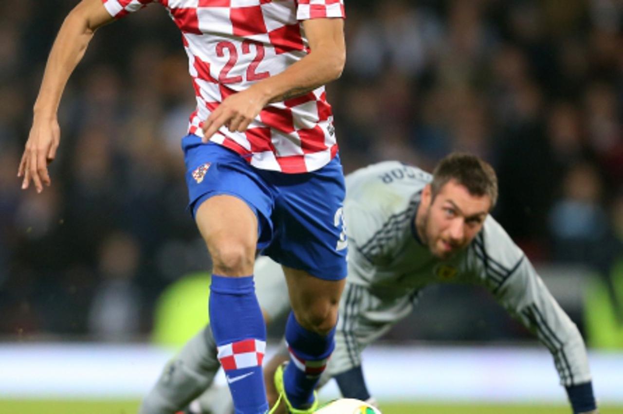 '15.10.2013., Hampden Park, Glasgow, Skotska - Kvalifikacijska nogometna utakmica za Svjetsko prvenstvo 2014. u Brazilu, skupina A, Skotska - Hrvatska. Eduardo Da Silva. Photo: Slavko Midzor/PIXSELL'