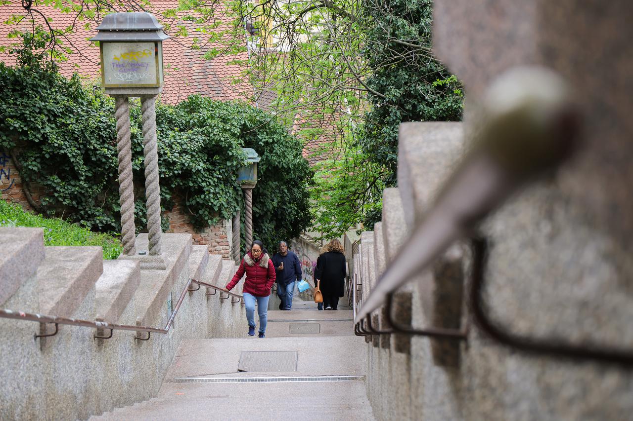 Neke od najpoznatijih i najstarijih zagrebačkih stuba