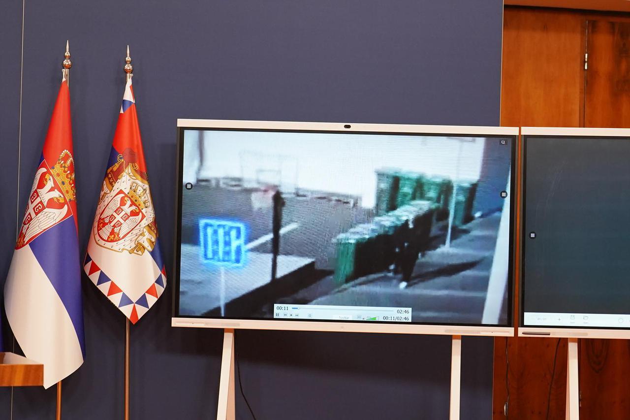 Beograd: Vučić se izvanredno obratio javnosti zbog pucnjave i požara "Ćacilenda"