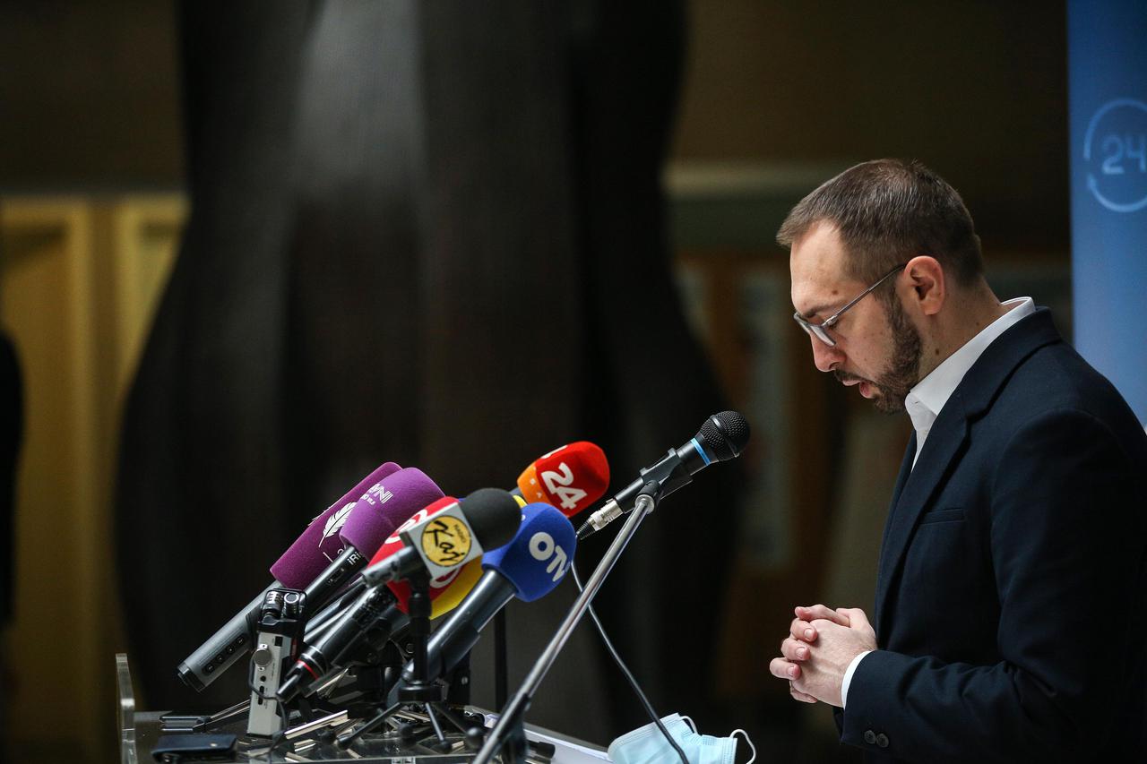 Zagreb: Tomislav Tomašević i Danijela Dolenec održali konferenciju za medije