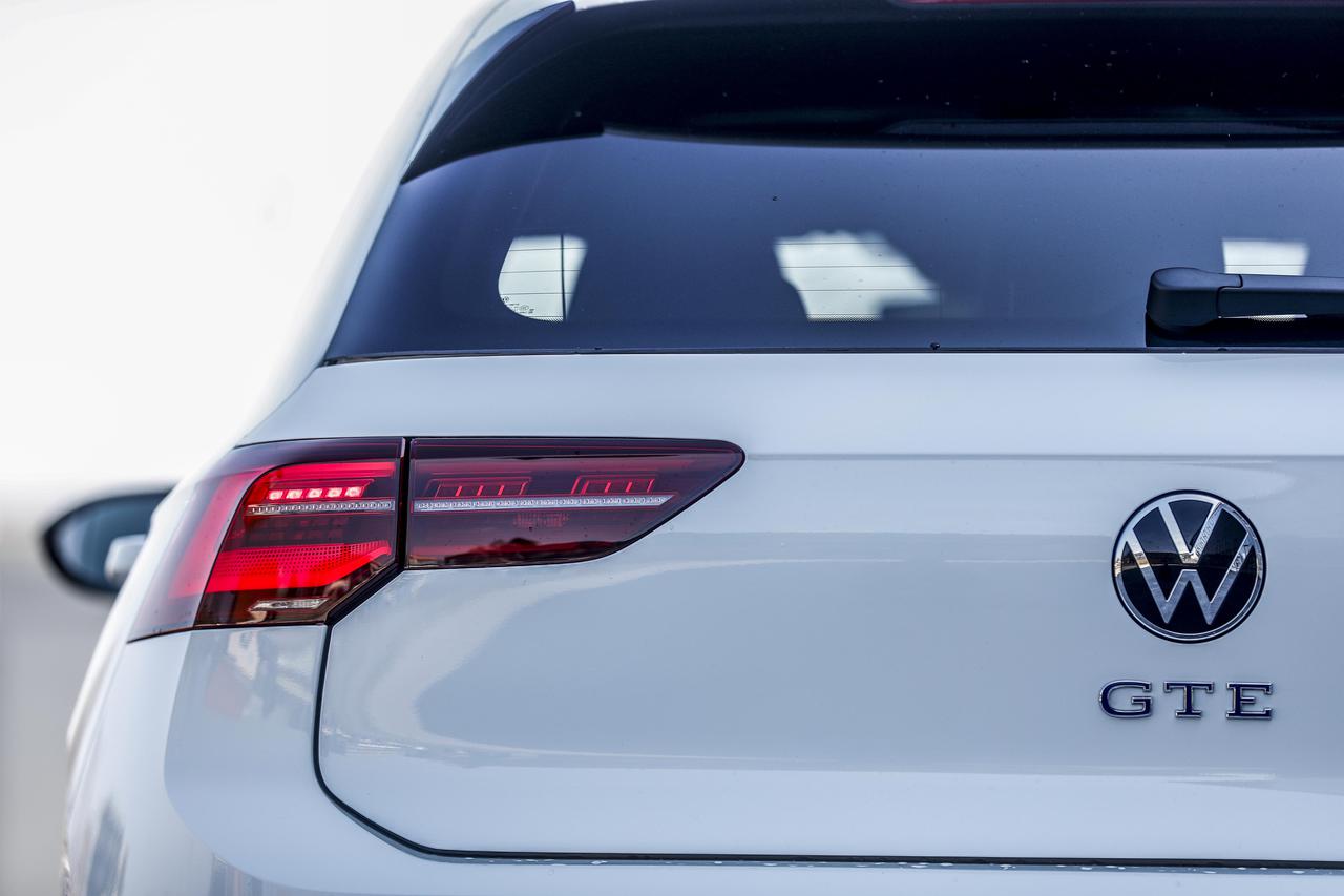Automobil VW Golf GTE