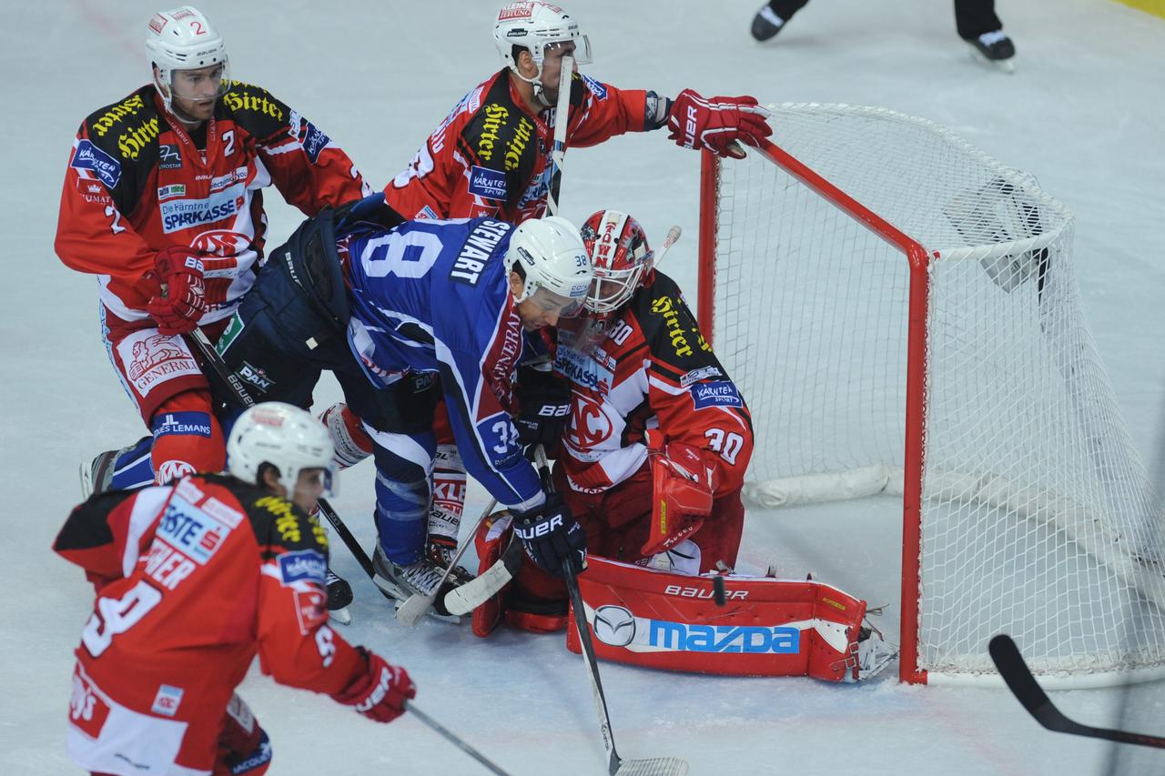 29.08.2014., Zagreb - Dom sportova, memorijalna utakmica Ferdo Spaljic 2014, KHL Medvescak - KAC Klagenfurt.  Photo: Marko Lukunic/PIXSELL
