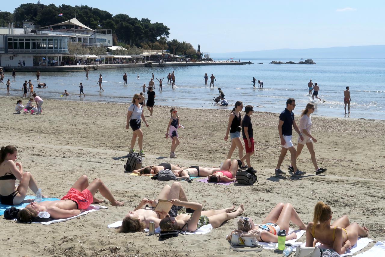 Kupanje na Bačvicama