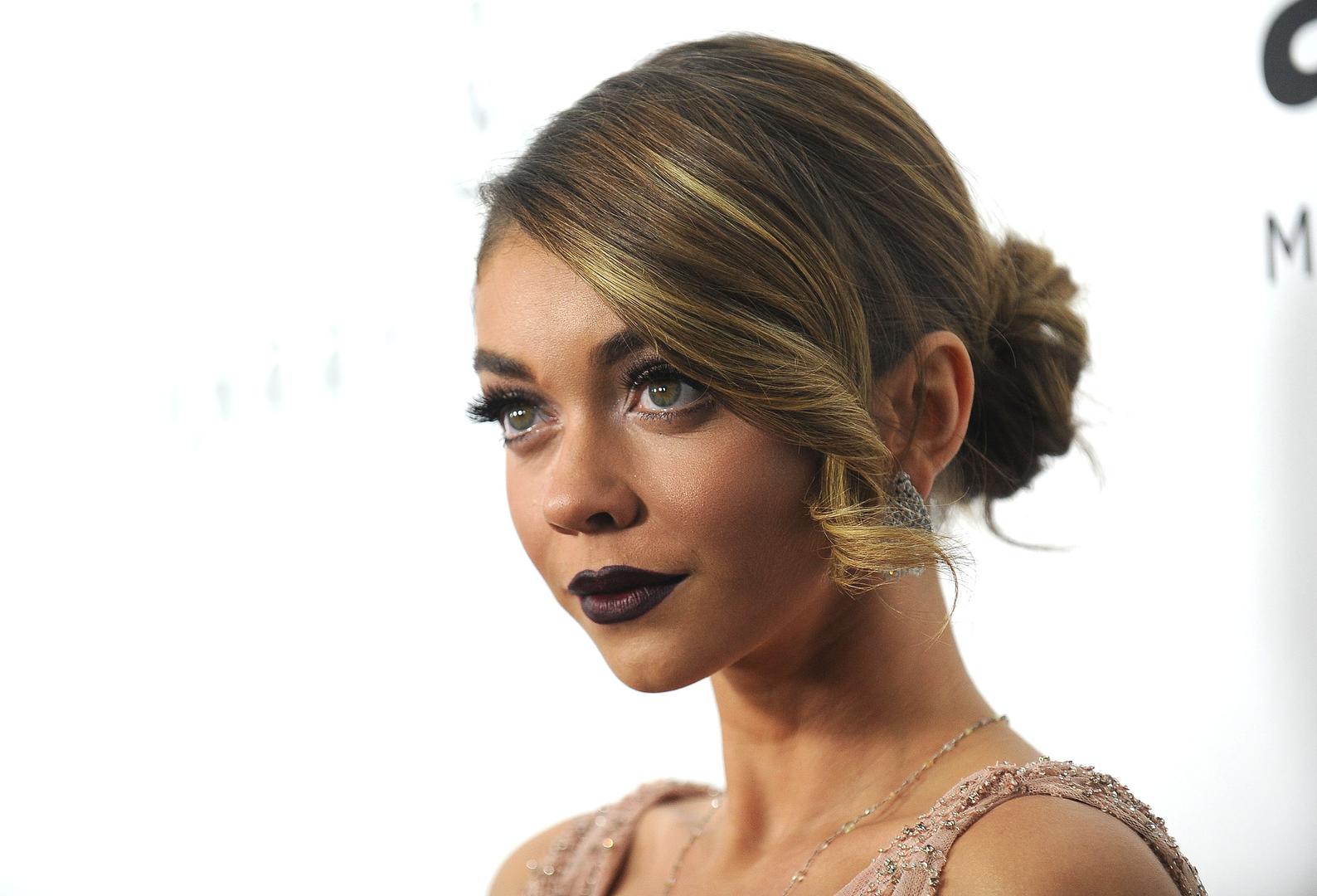 S Wellsom se zaručila ovo ljeto i nakon dvije transplantacije bubrega i teškog bolničkog liječenja Sarah je konačno dobila priliku za sreću i odmah je s javnosti podijelila ovu sretnu vijest. 