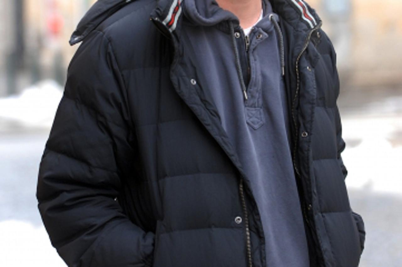 '22.12.2010., Korzo, Varazdin - Dr. sc. Dario Kresic visi asistent na FOI  podnio je tuzbu Opcinskpm sudu protiv fakulteta zbog diskriminacije i uznemiravanja na racun njegove seksualne orijentacije. 