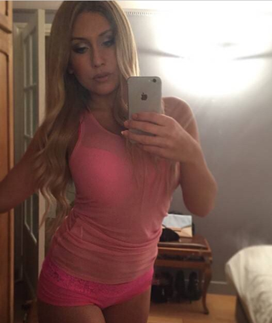 Razgovor je bio dosadan, a seks čudan. Želio je isprobati različite poze  u najkraćem mogućem roku i nisam uživala.