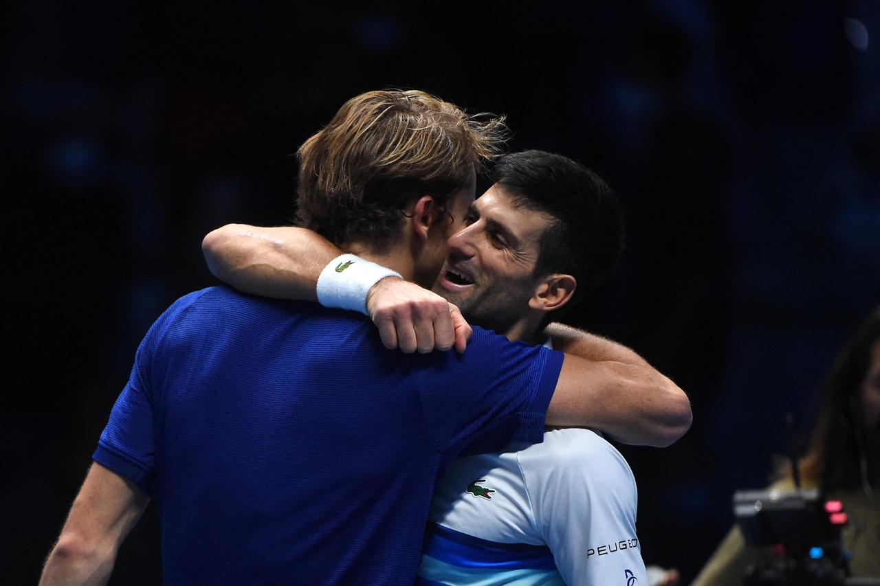 Torino: Novak ?okovi?  izgubio od Aleksandera Zvereva u polufinalu 