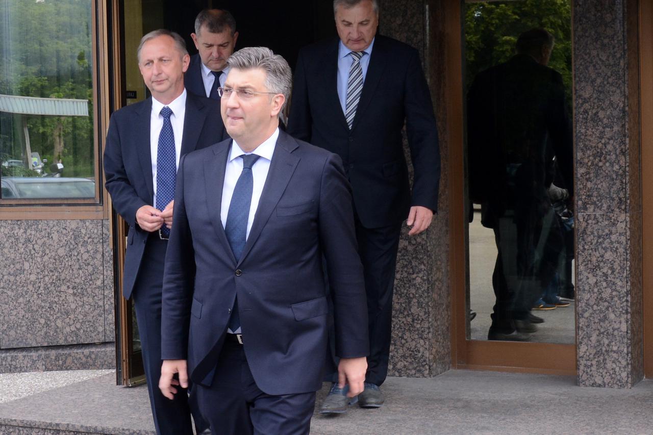Kutina: Premijer Andrej Plenković obišao Petrokemiju