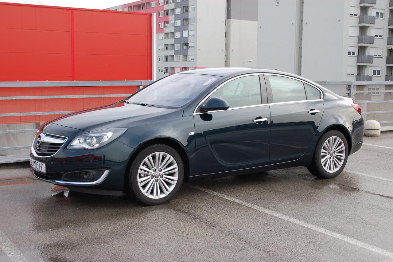 Opel Insignia
