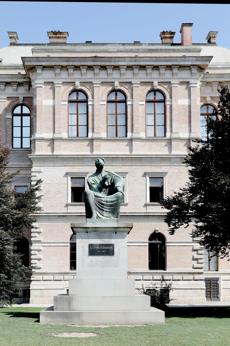 Zgrada Hrvatske akademije znanosti i umjetnosti