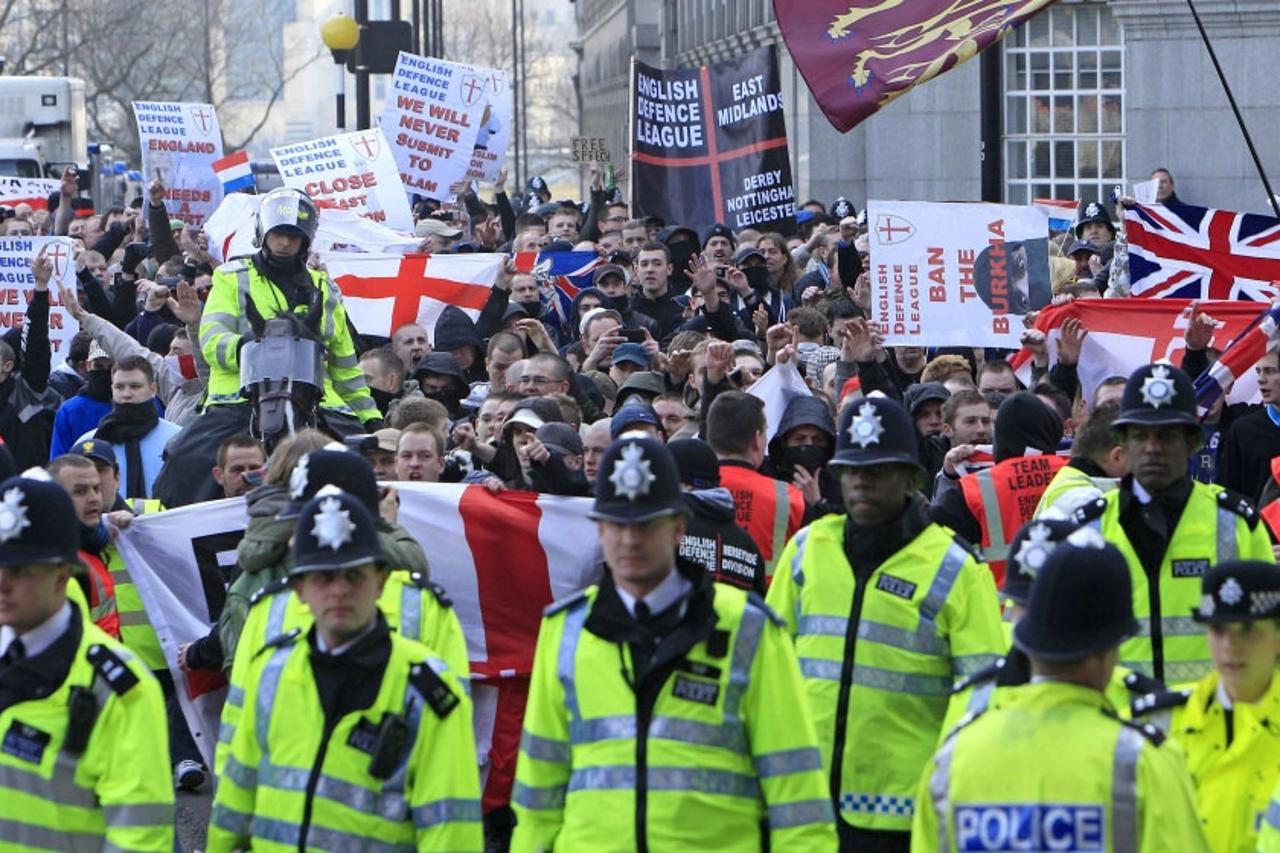 prosvjedi u Britaniji