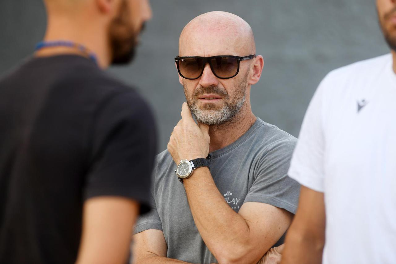 Šibenik: Prijateljska nogometna utakmica HNK Šibenik - NK Croatia Zmijavci