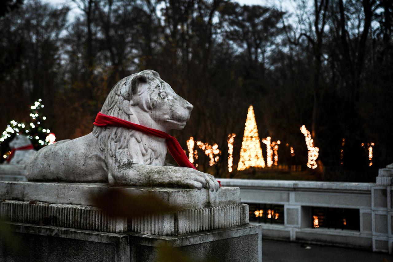 U zagebačkom ZOO-u počeo je Polarni advent u Divljem srcu grada, posjetio ga je i Bandić