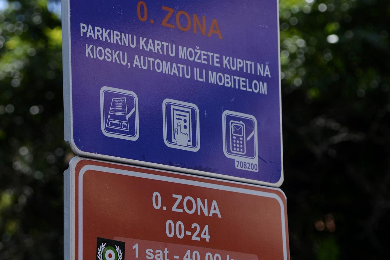 Dubrovnik parking