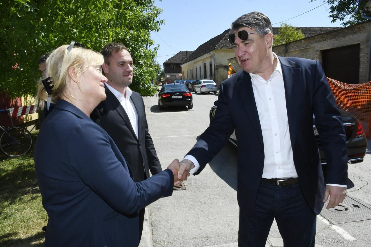 Glina: Zoran Milanović na predstavljanju dokumenta "Dugoročna razvojna vizija Banije"