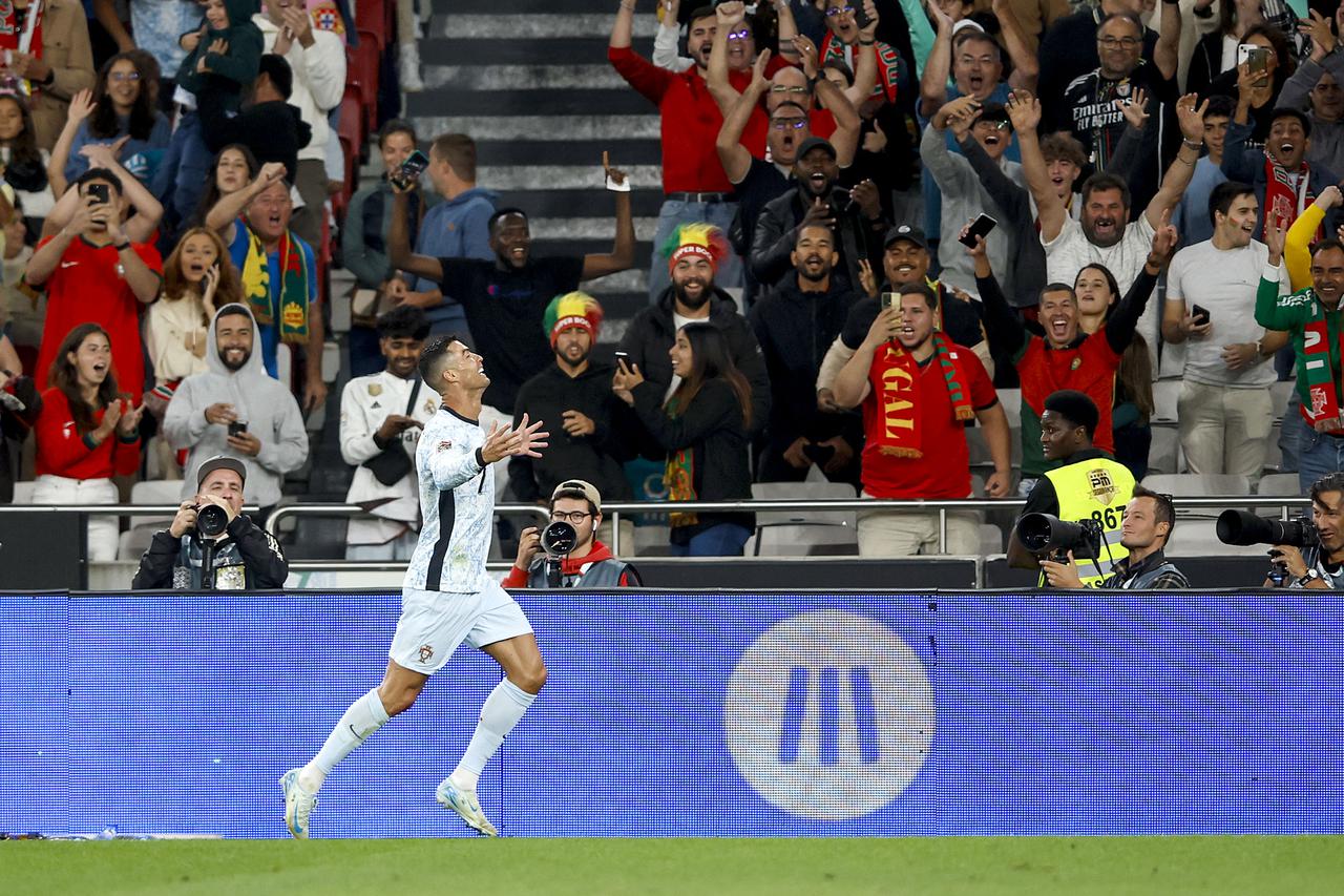 Cristiano Ronaldo postigao 900 pogodak u karijeri