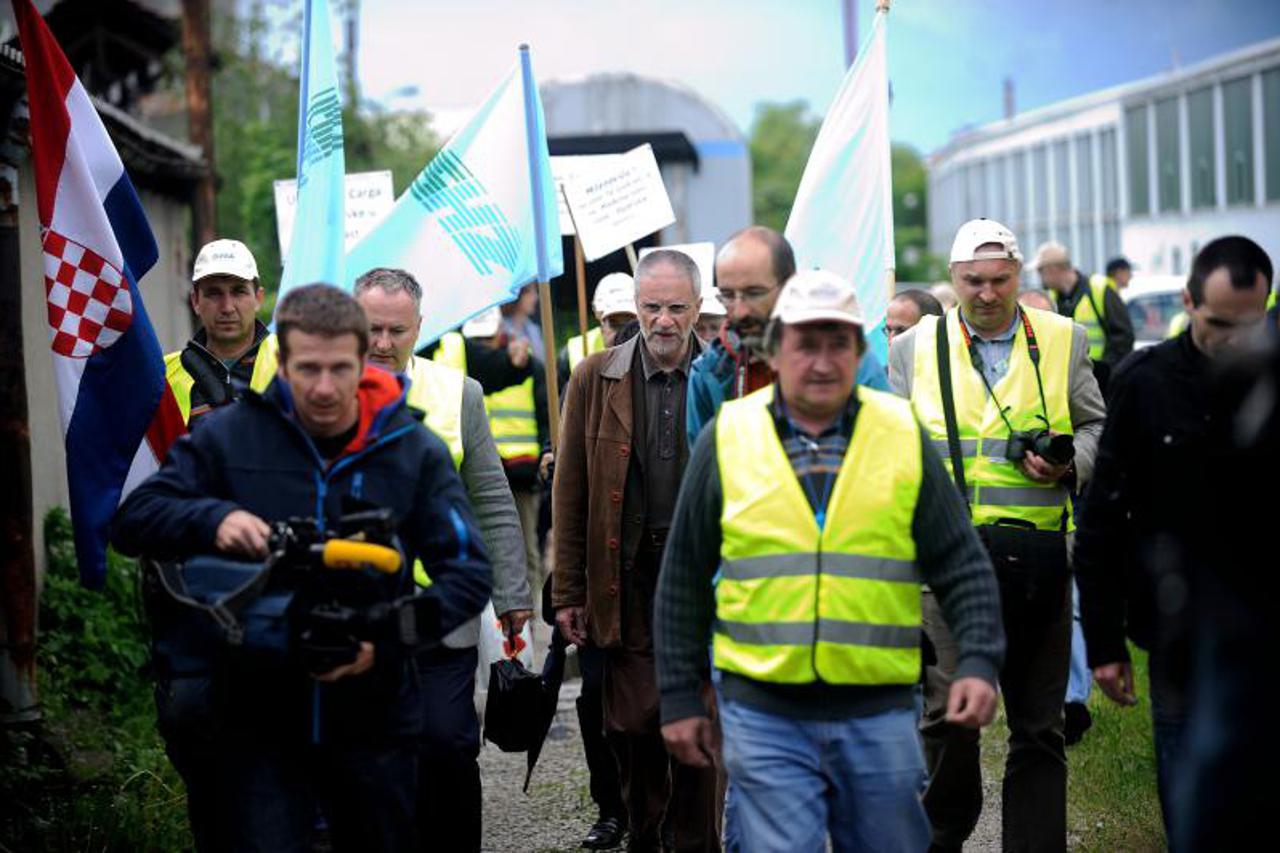 Prosvjed zbog otpuštanja u HŽ Cargu