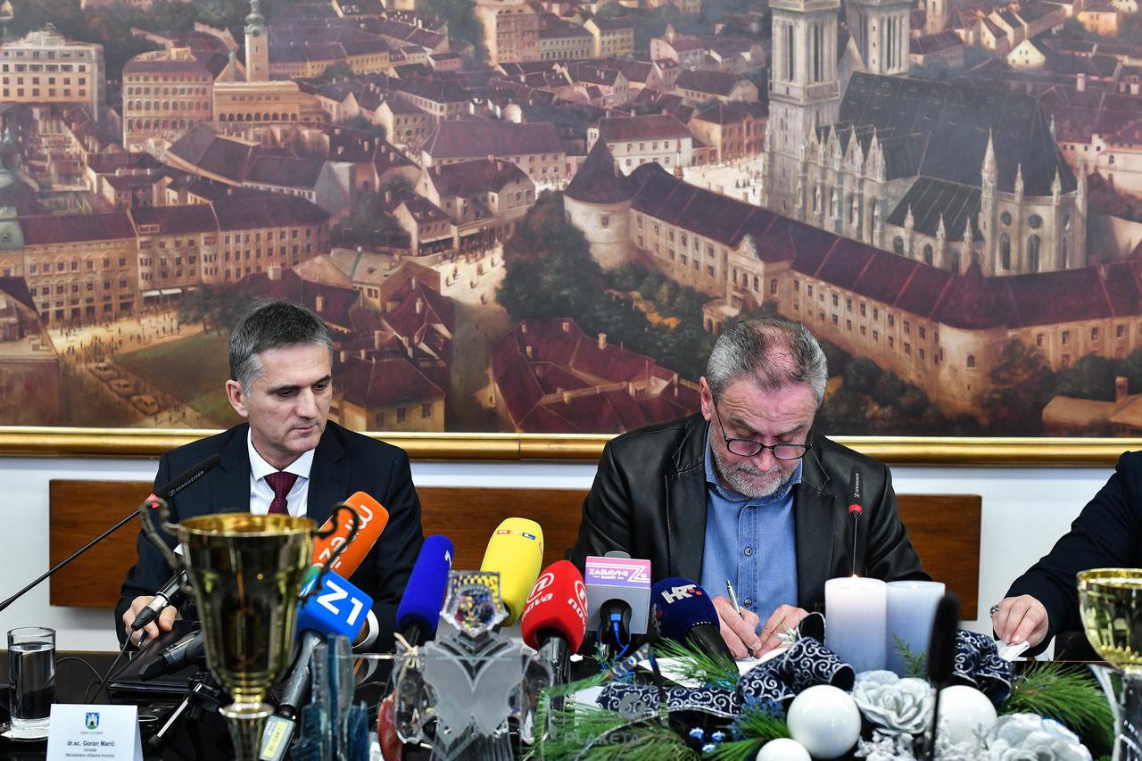 Marić i Bandić potpisali ugovor o darovanju zemljišta za izgradnju žičare