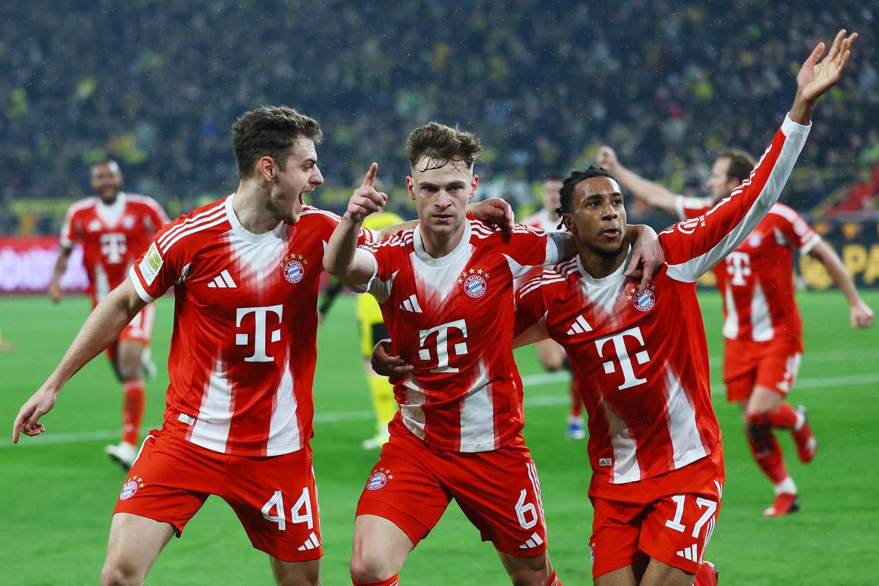Bundesliga - Borussia Dortmund v Bayern Munich
