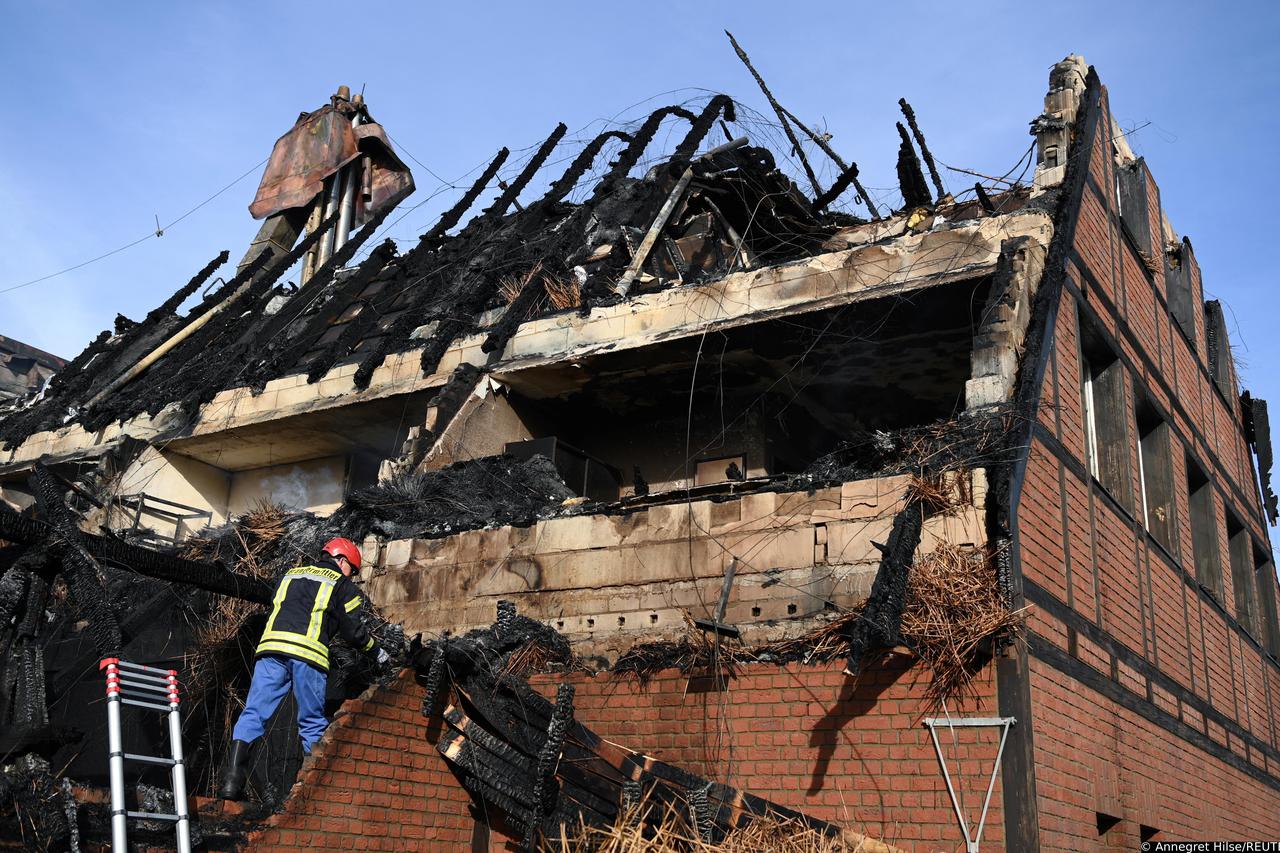 Burnt house for Ukrainian refugees in Gross Stroemkendorf