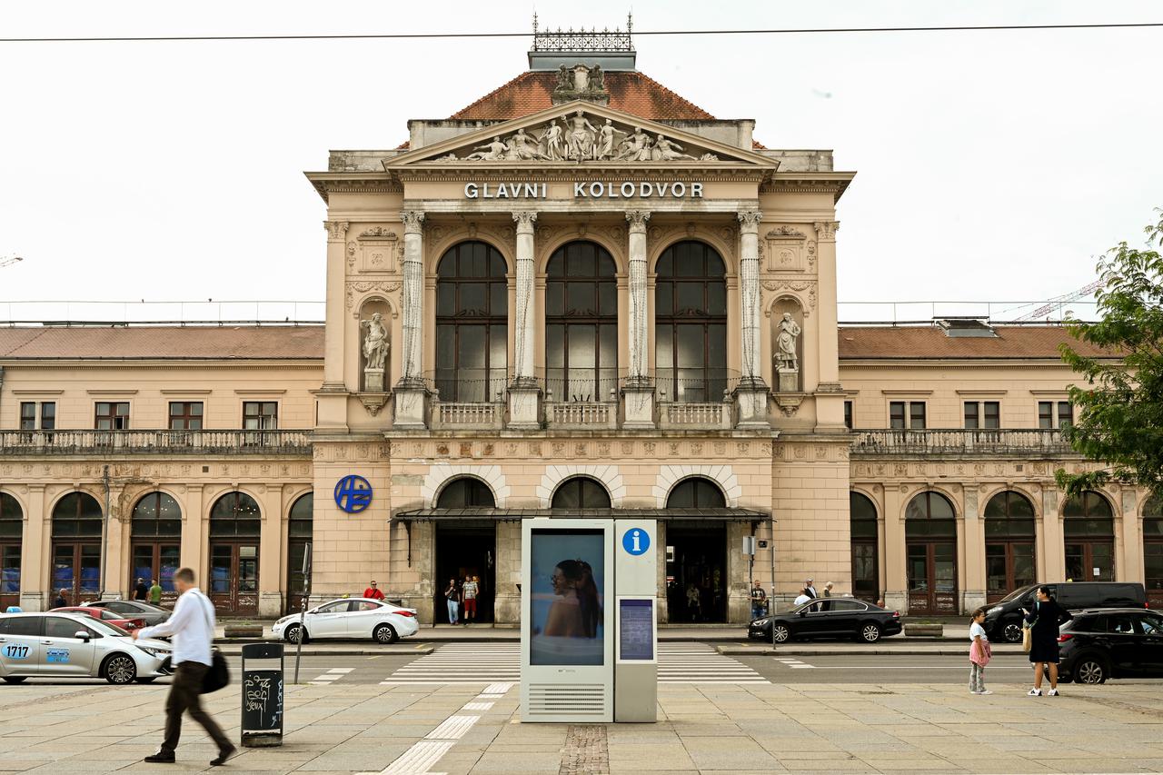 Zagreb: Potpisan ugovor za izradu projektne dokumentacije za obnovu zgrade Zagreb Glavnoga kolodvora