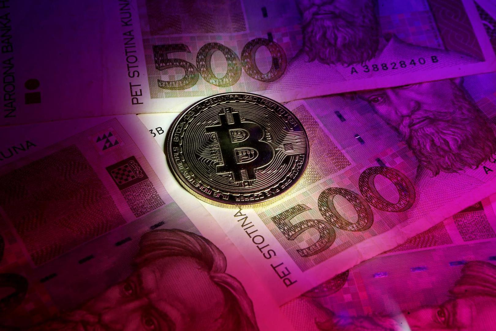 Hrvatska je cijenom negdje u sredini svjetske ljestvice, gdje rudarenje Bitcoina stoji 12.616,45 dolara. Otprilike isti iznos vrijedi platiti i u kanadskoj pokrajini Ontario i u Rumunjskoj.