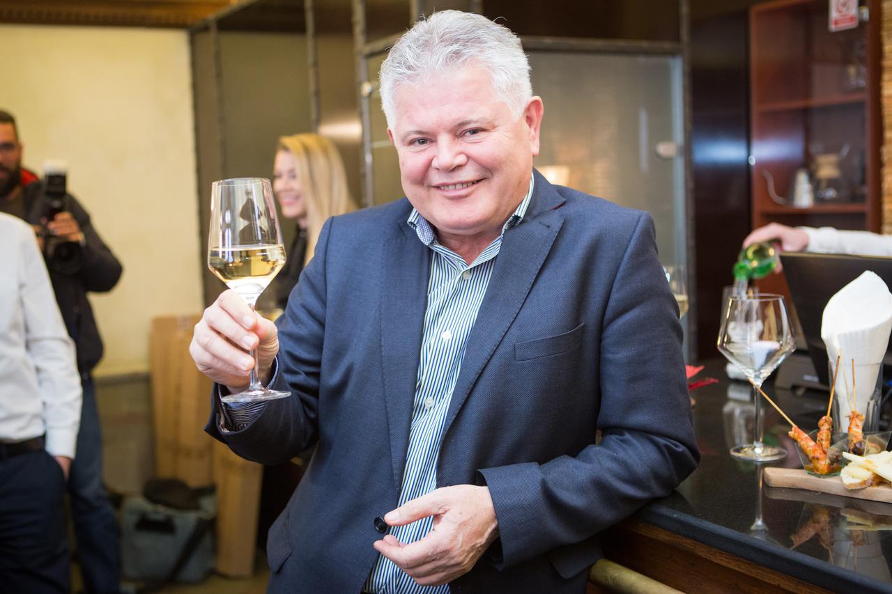 20.12.2016., Dubrovnik - Gradonacelnik Andro Vlahusic organizirao je domjenak za novinare u hotelu Pucic Palace.  Photo: Grgo Jelavic/PIXSELL