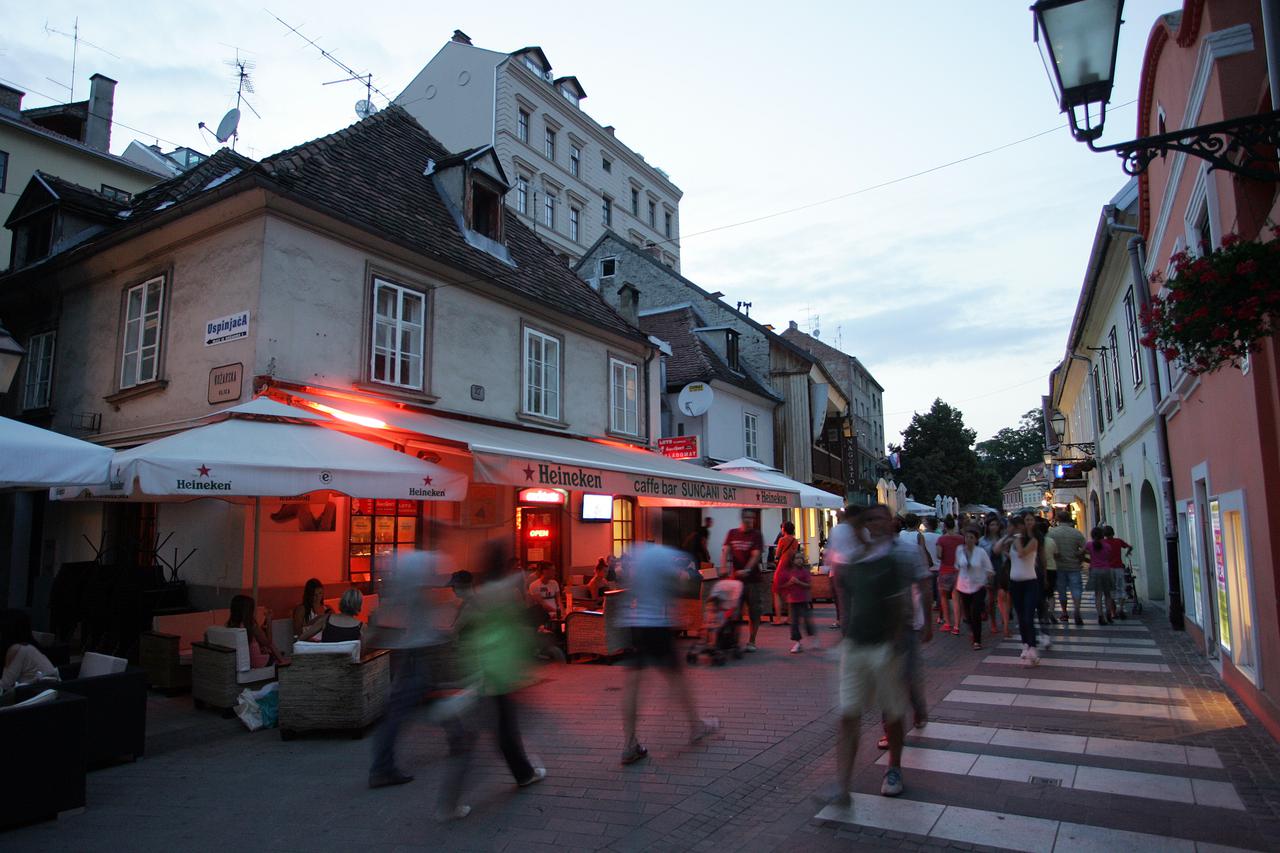 Zagreb: Tkal?i?eva ulica omiljeno je okupljalište Zagrep?ana
