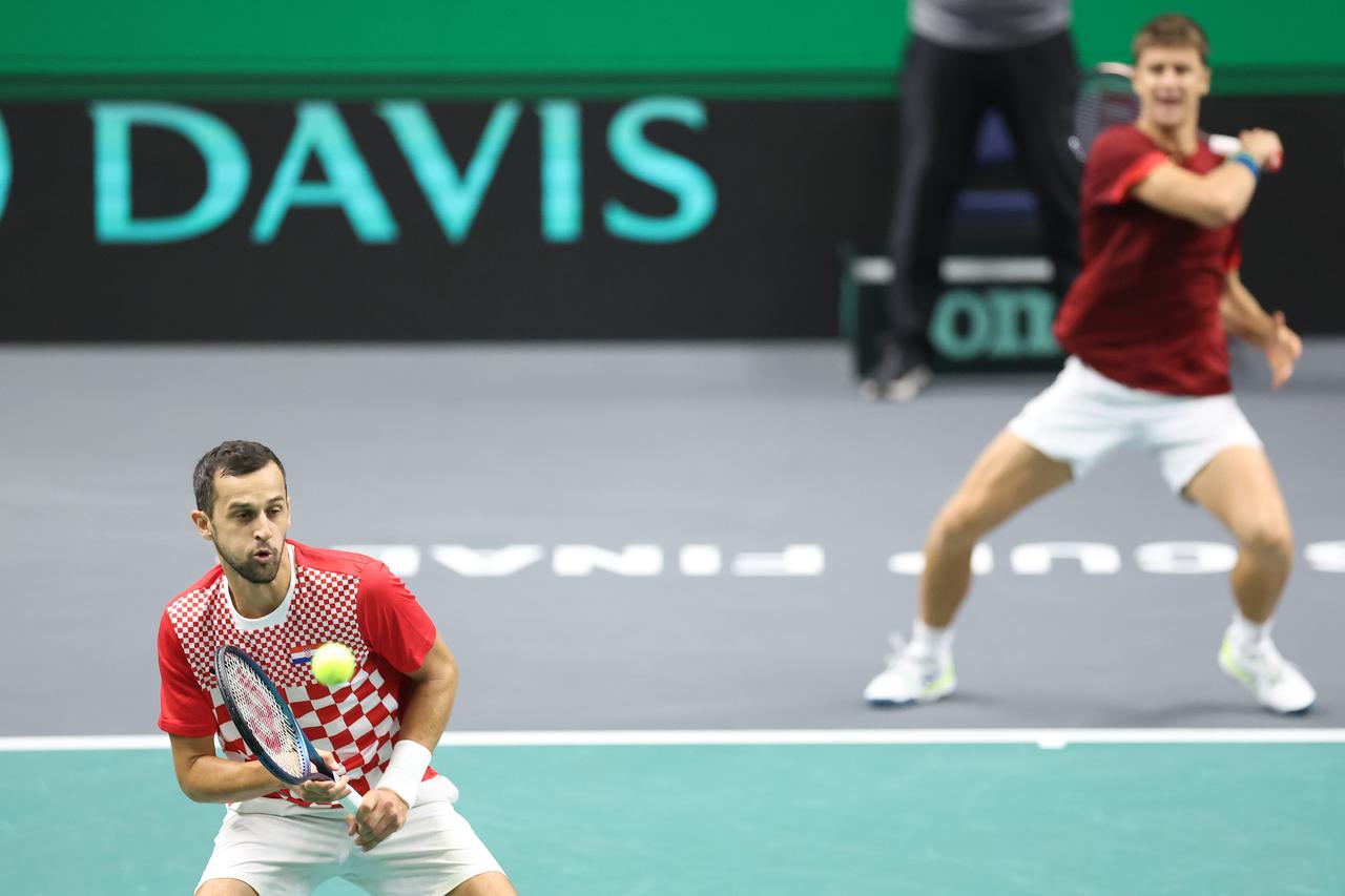 Split: Skupina D Davis Cupa, Ajduković, Pavić - Koolho, Middelkoop