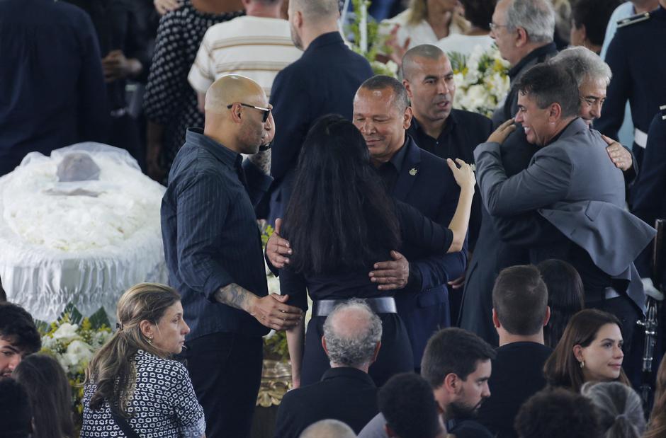 Death of Brazilian soccer legend Pele