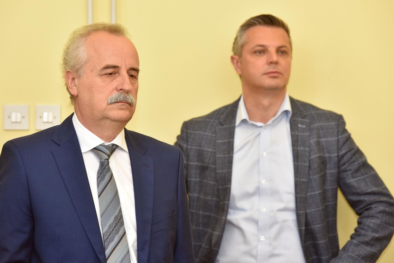 17.05.2020., Cakovec - Medjimurski demokratski savez (MDS) novi je clan Restart koalicije. Mladen Novak i gradonacelnik Cakovca Stjepan Kovac.Photo: Vjeran Zganec Rogulja/PIXSELL