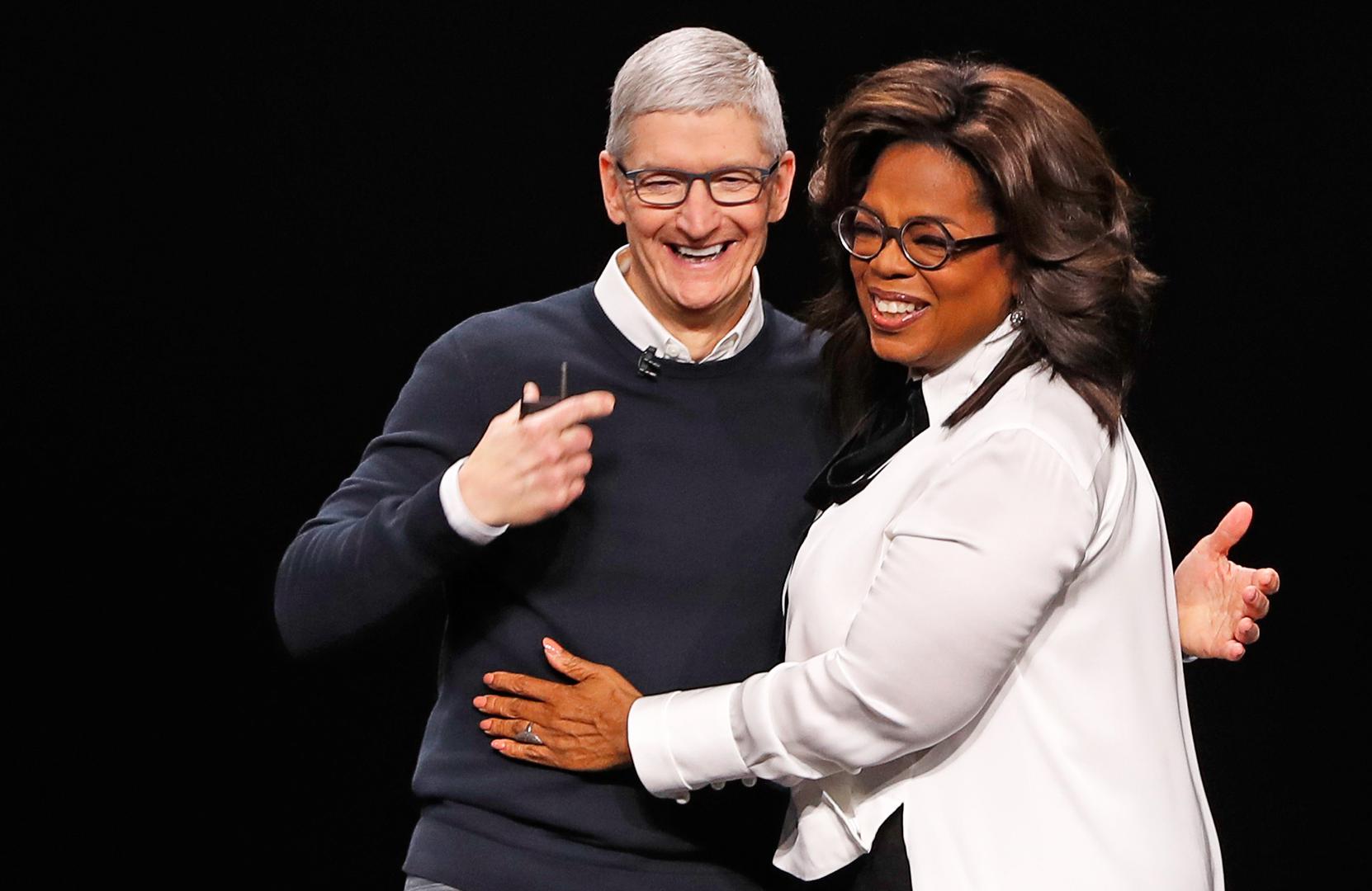 Na predstavljanju nove
usluge uz čelnog čovjeka kompanije Tima Cooka bili su i Oprah Winfrey i Steven
Spielberg