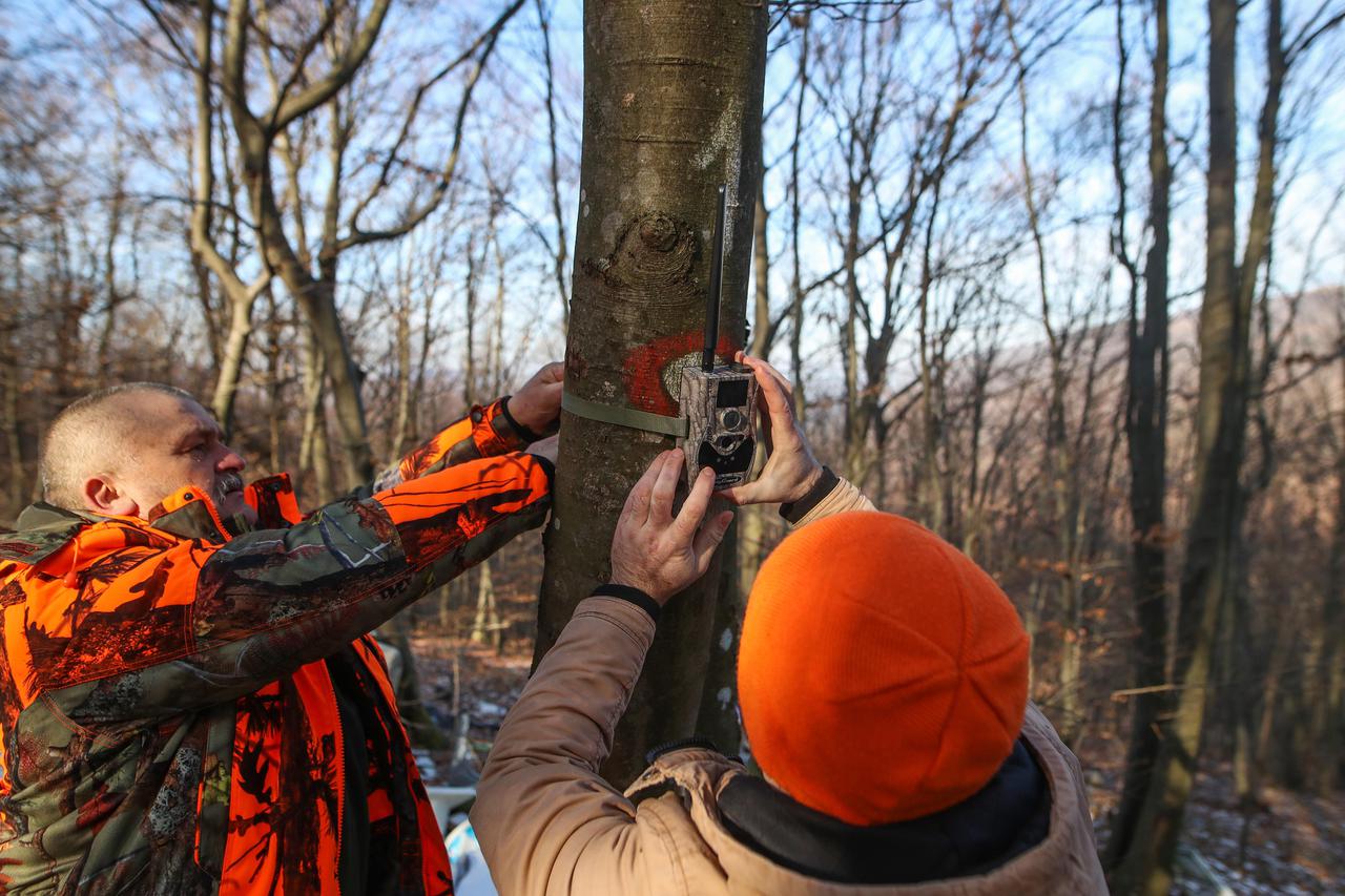 Belovar Moravče: Članovi lovačkog društva bore s pojedincima koji zagađuju šumu bacajući u nju smeće