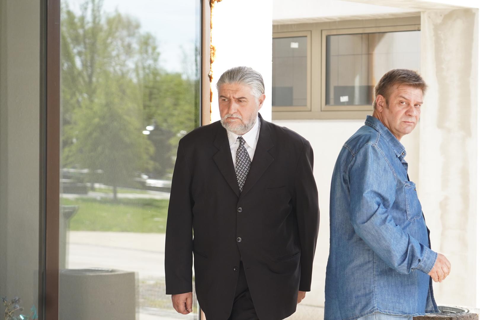 Jednom si rekla da svoje mjesto vidiš među zvijezdama, mislim da si bila u pravu, drugačija od svih, posebna. Toliko blaga, divna.