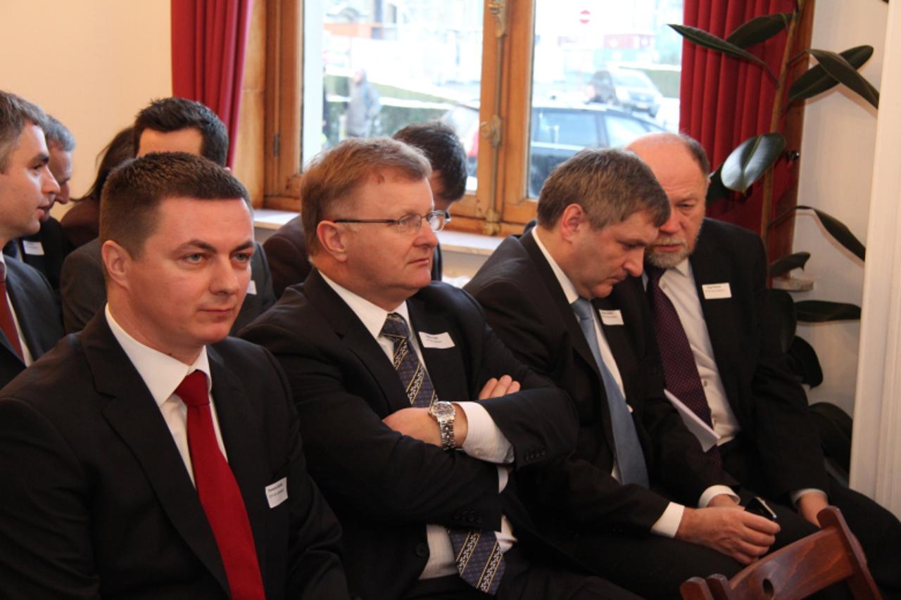 konferencija Eu regije dočekuju Hrvatsku u EU (1)