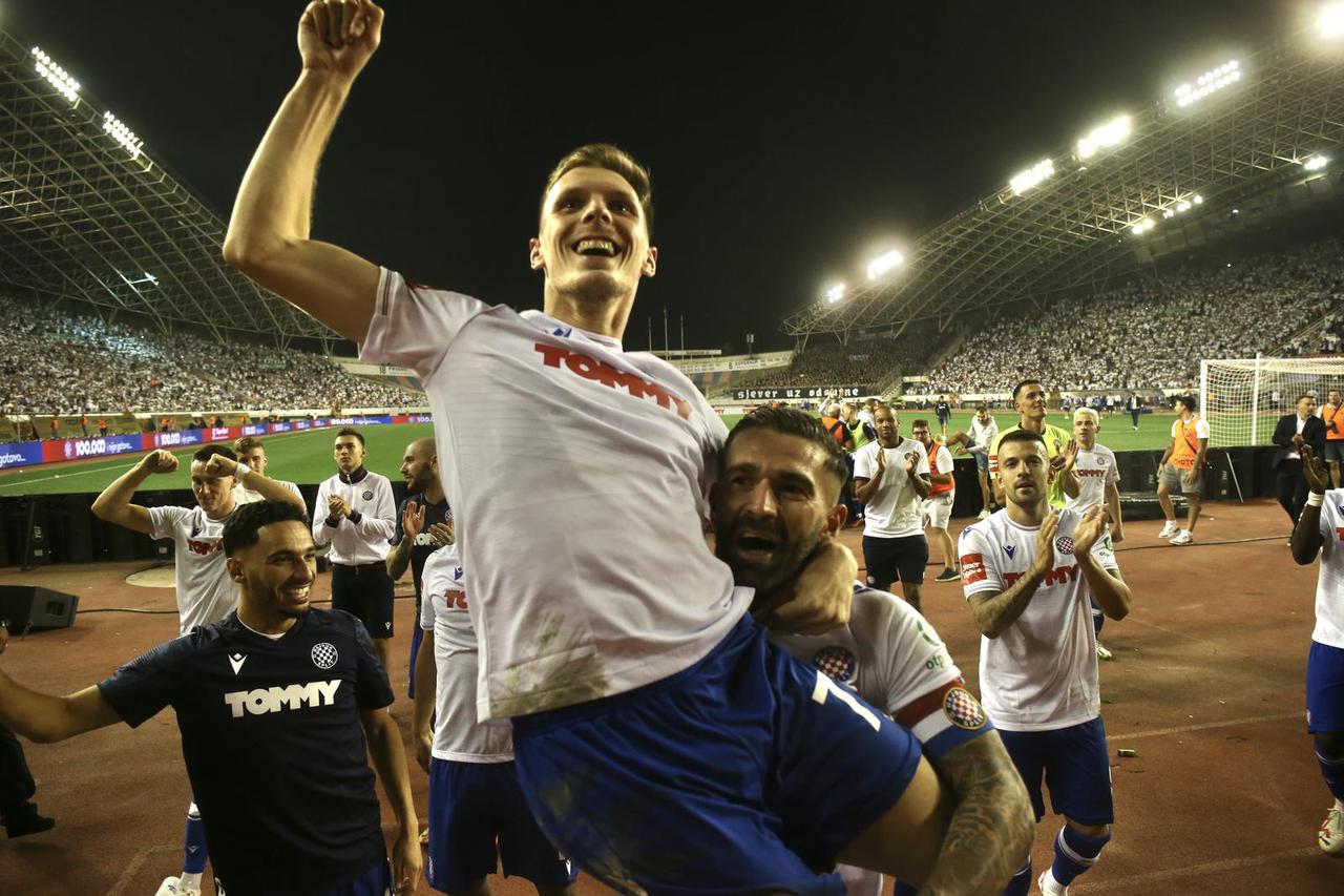 Split: Slavlje igrača Hajduka nakon pobjede protiv Dinama