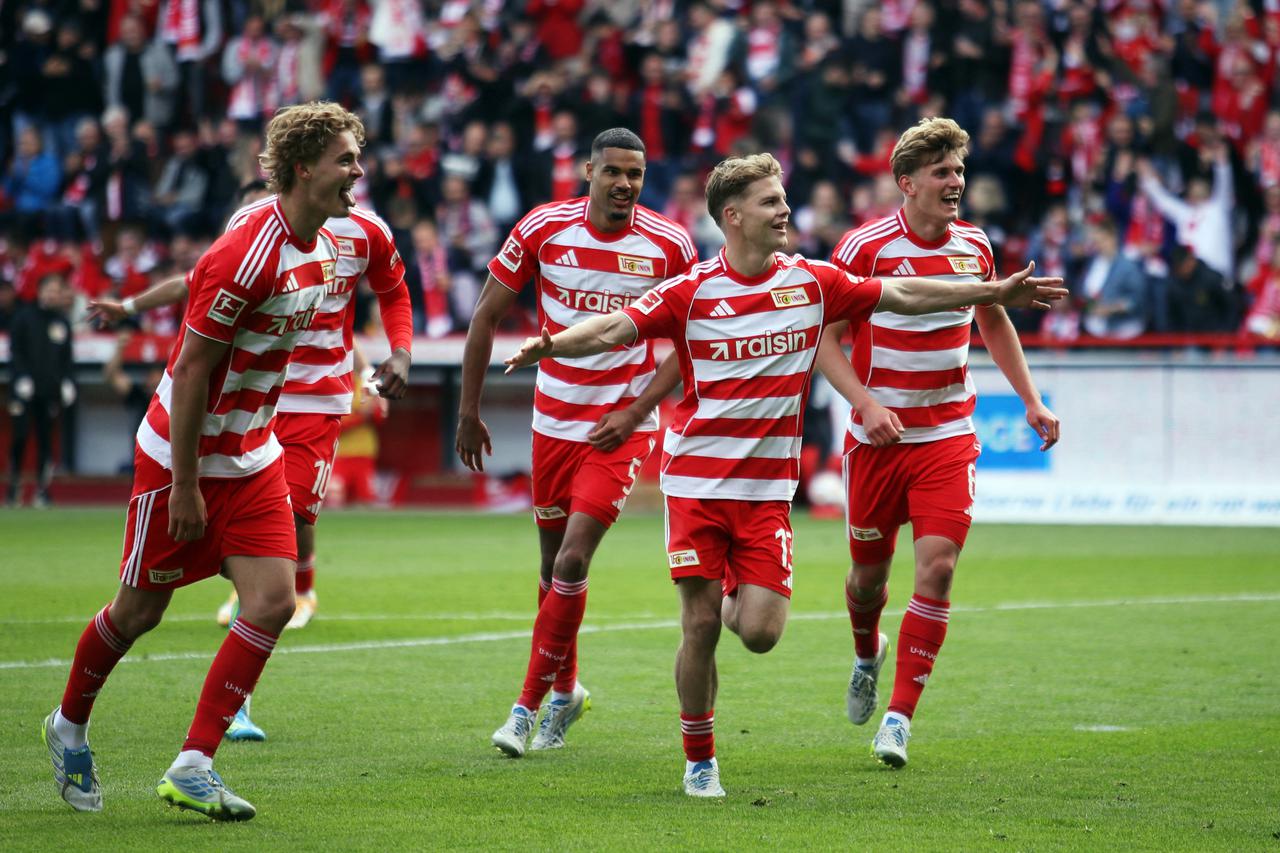 Bundesliga - 1. FC Union Berlin v FC Augsburg