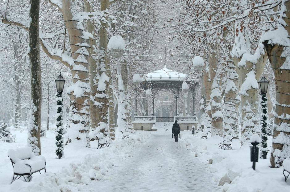 Zagreb: Na području Zagreba u 24 sata palo 35 cm snijega
