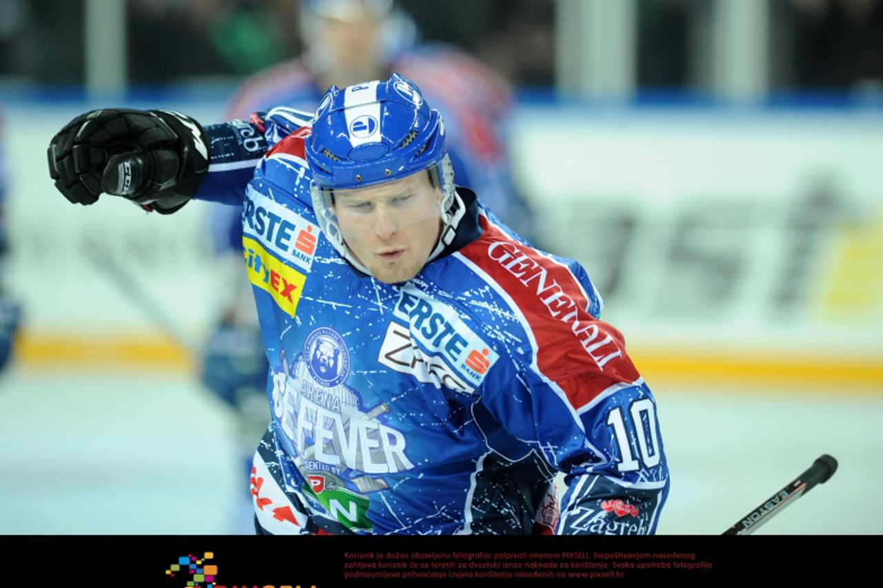 '20.01.2012., Arena Zagreb, Zagreb - Arena Ice Fever, KHL Medvescak - EC Red Bull Salzburg. Tomislav Zanoski. Photo: Daniel Kasap/PIXSELL'